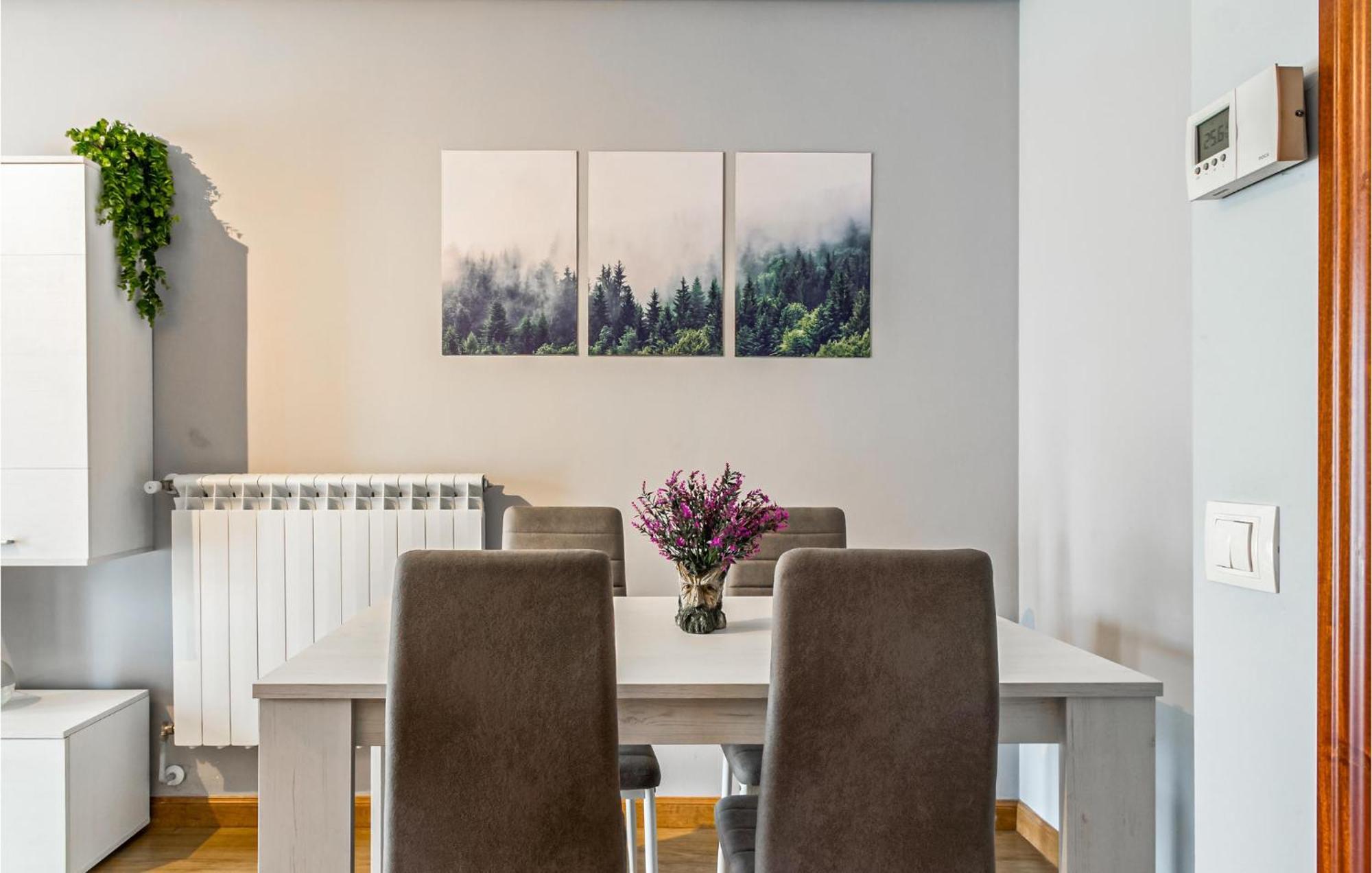 Lovely In Aviles With Kitchen Apartment
