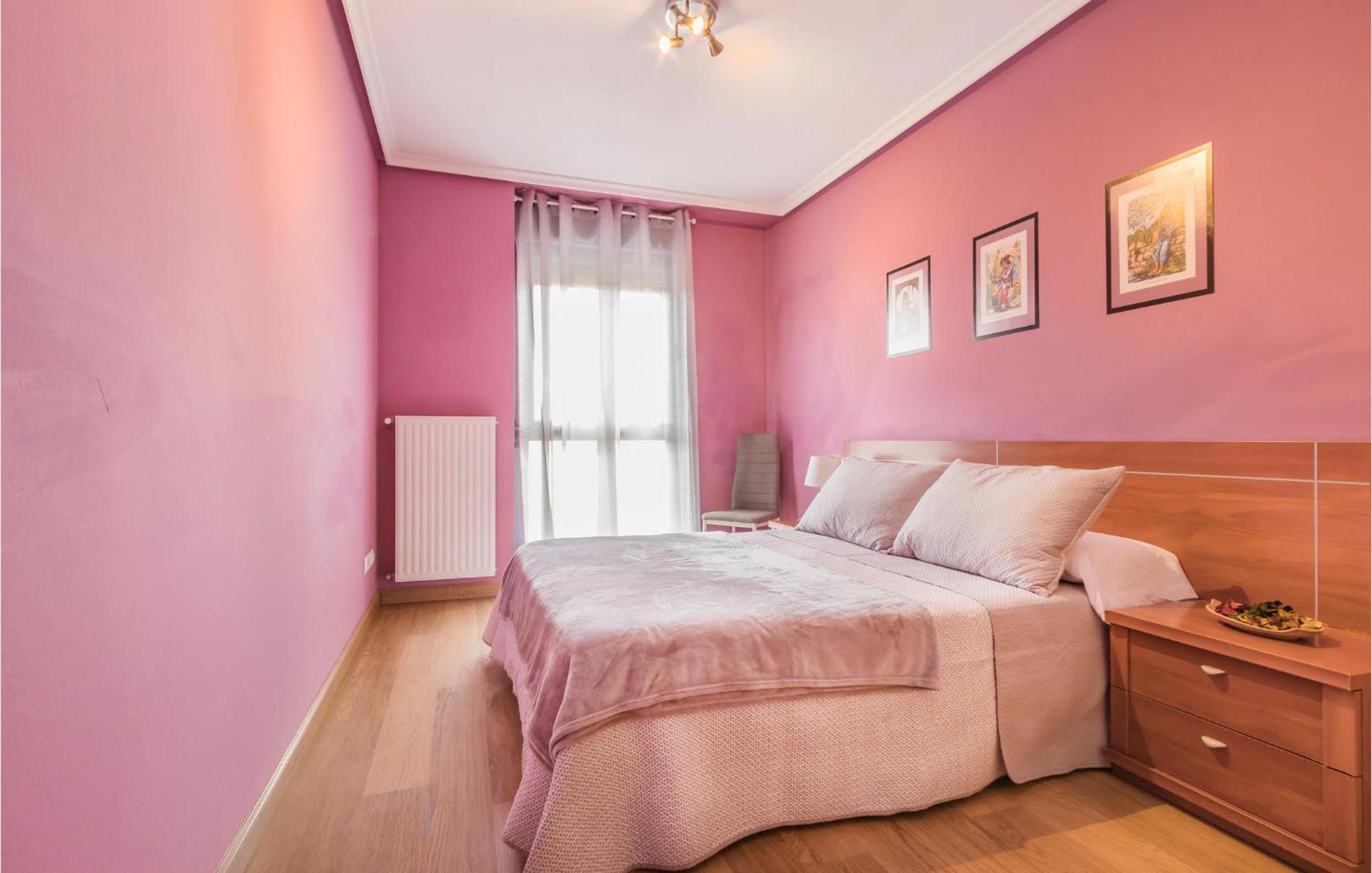 Lovely In Aviles With Kitchen Apartment