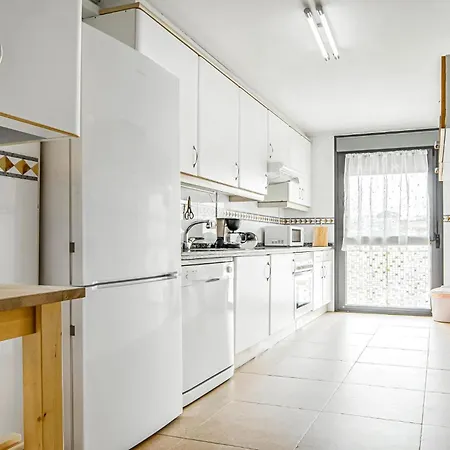 Lovely Apartment In Aviles With Kitchen Raices Nuevo Exterior photo