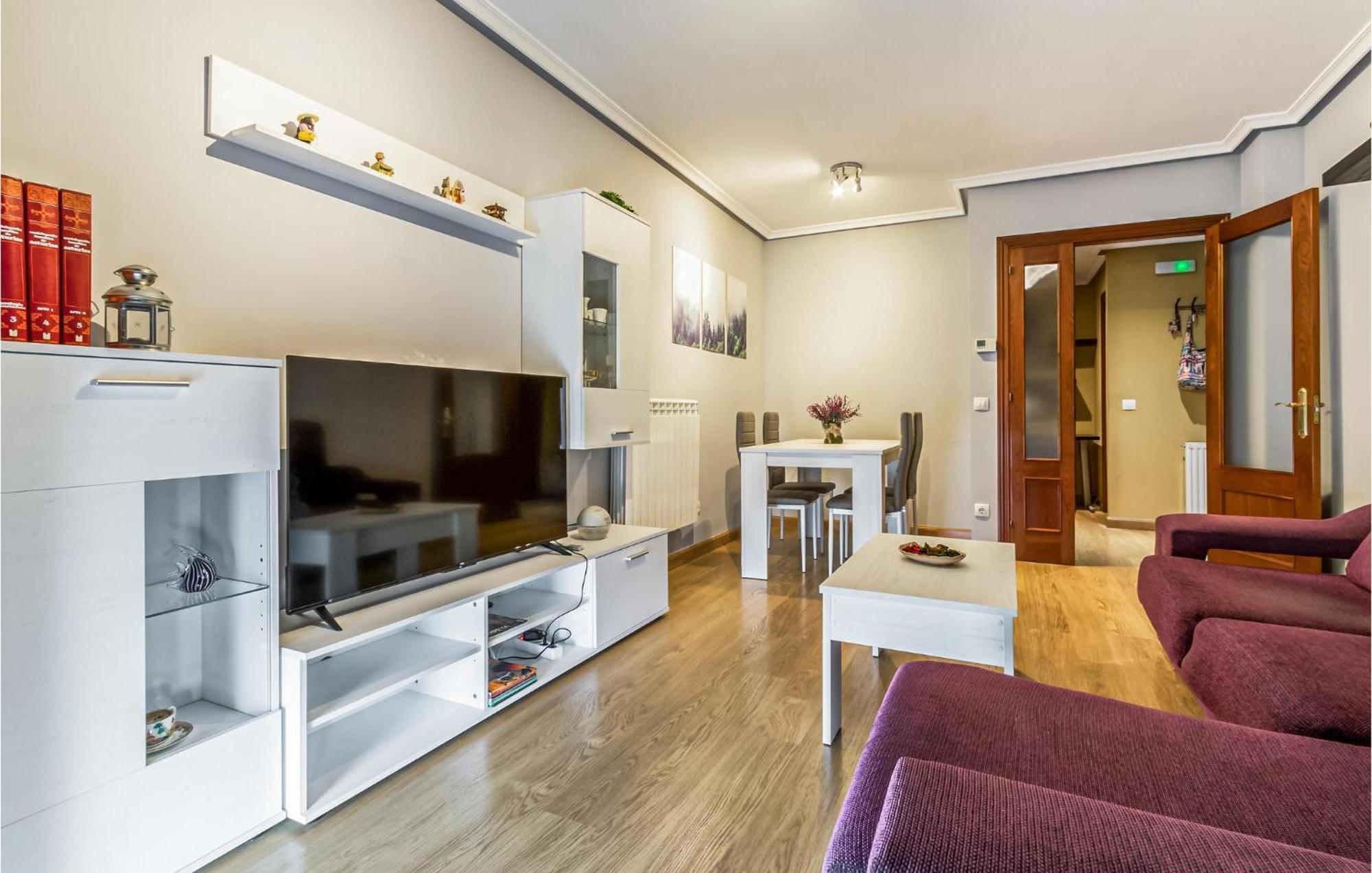Lovely In Aviles With Kitchen * Raices Nuevo